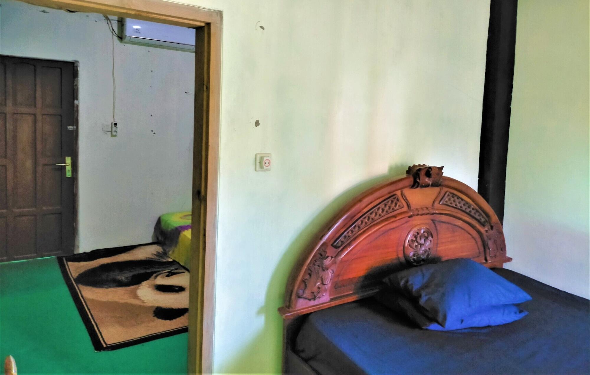 Gandrung City Hostel Banyuwangi  Exterior foto